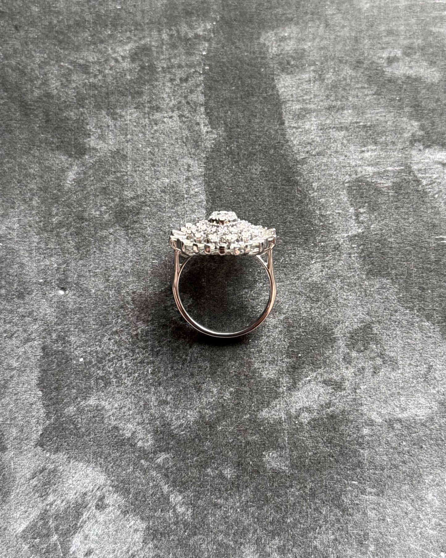 18K White Gold Sunburst Ring (Sale)