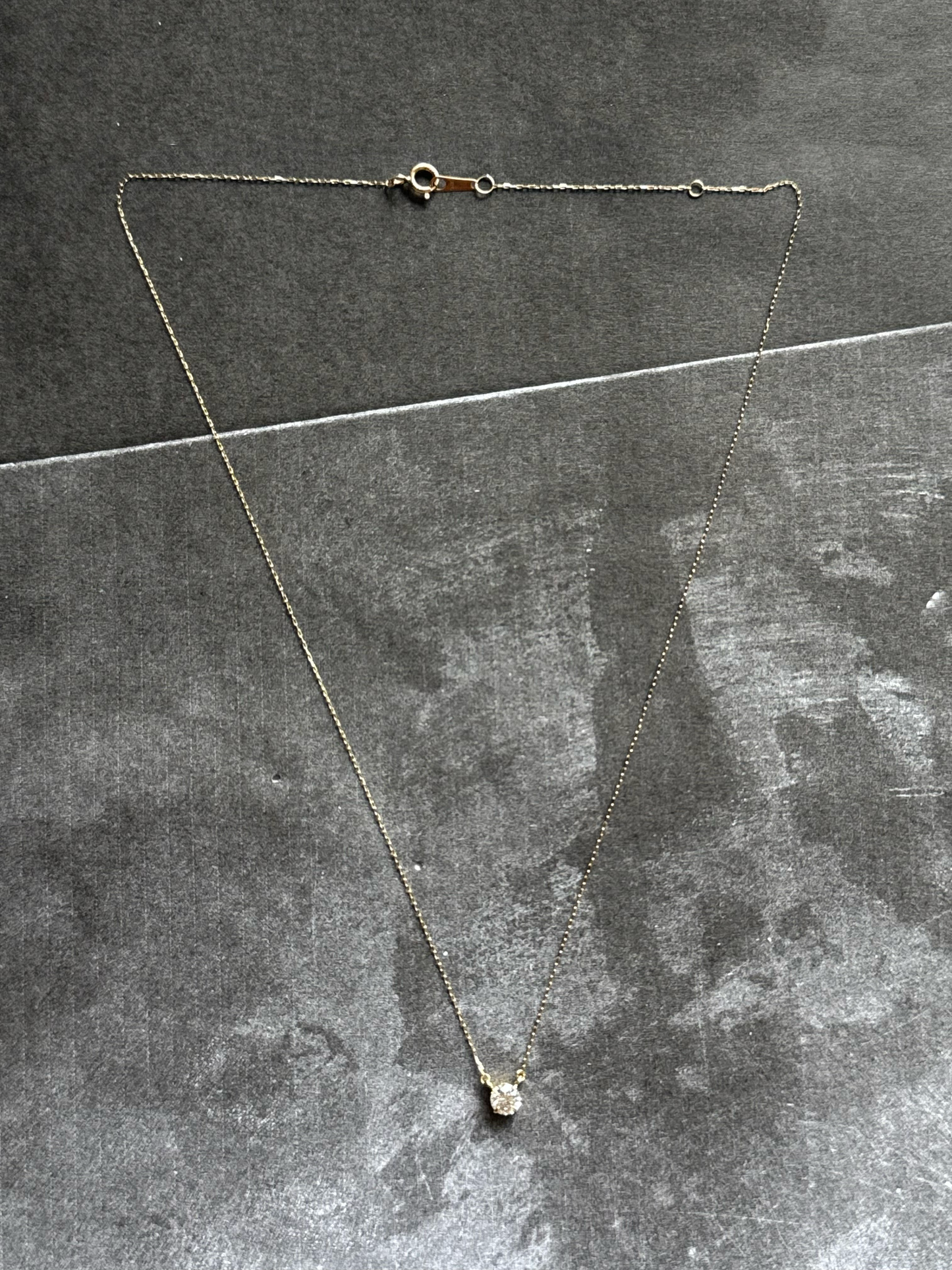 18K White Gold 0.30 Pointer Diamond Necklace (Sale)