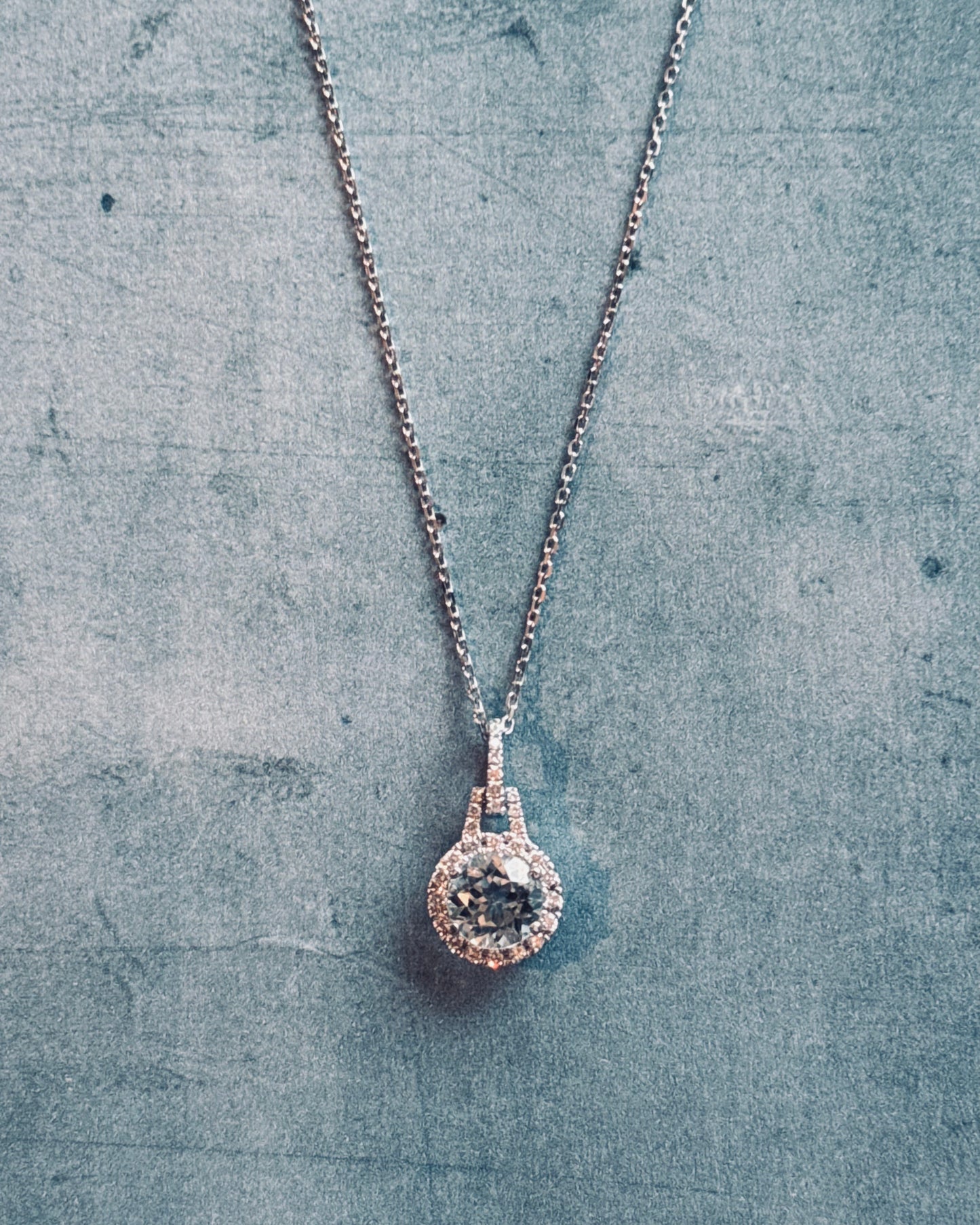 18K White Aquamarine Diamond Necklace (Sale)