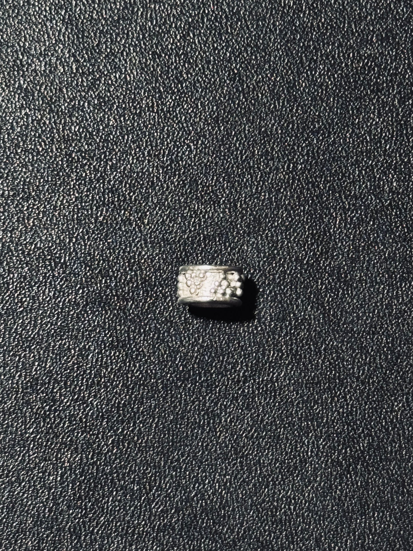 Neo Ring Bead