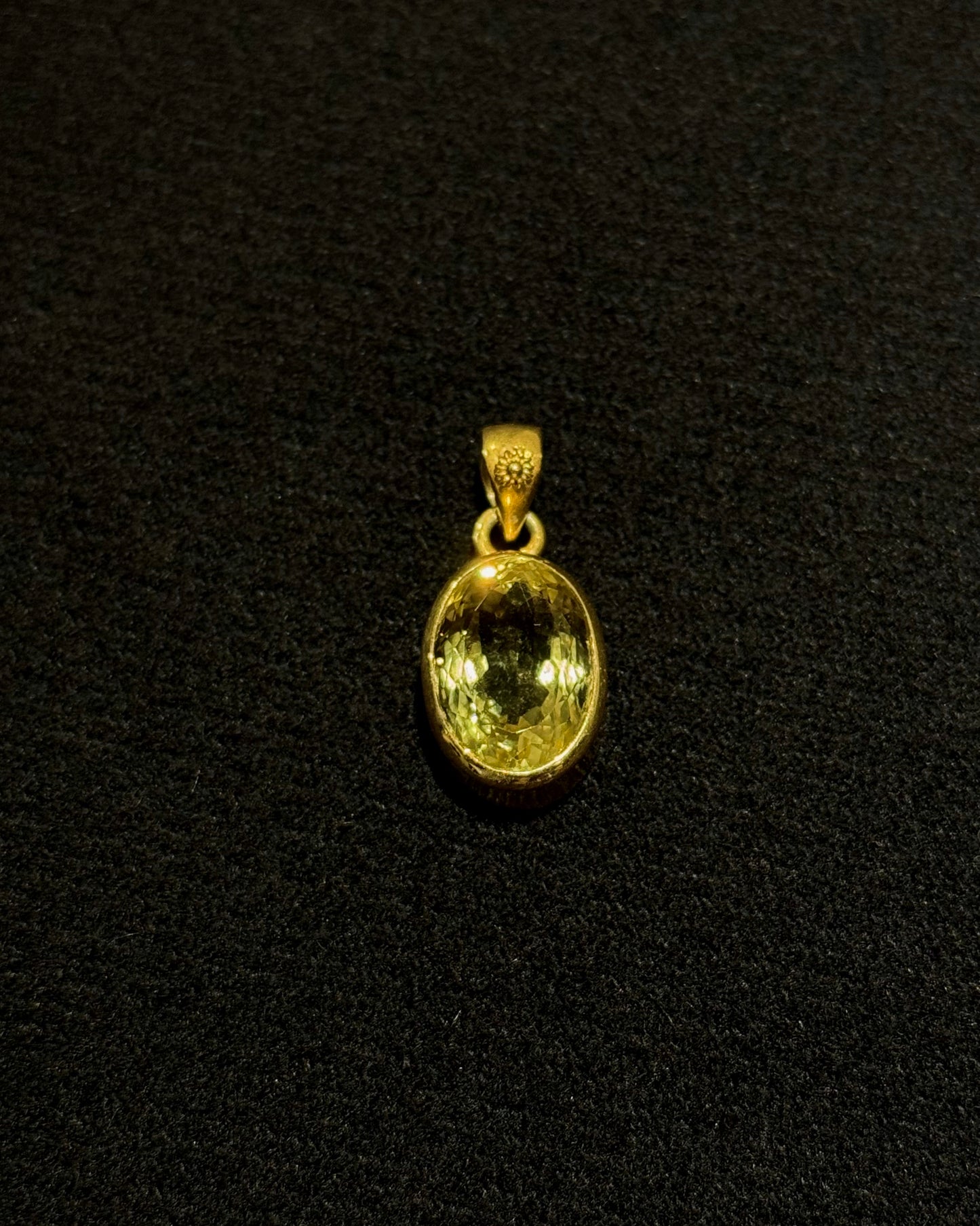 Yellow-Green Lemon Quartz Pendant