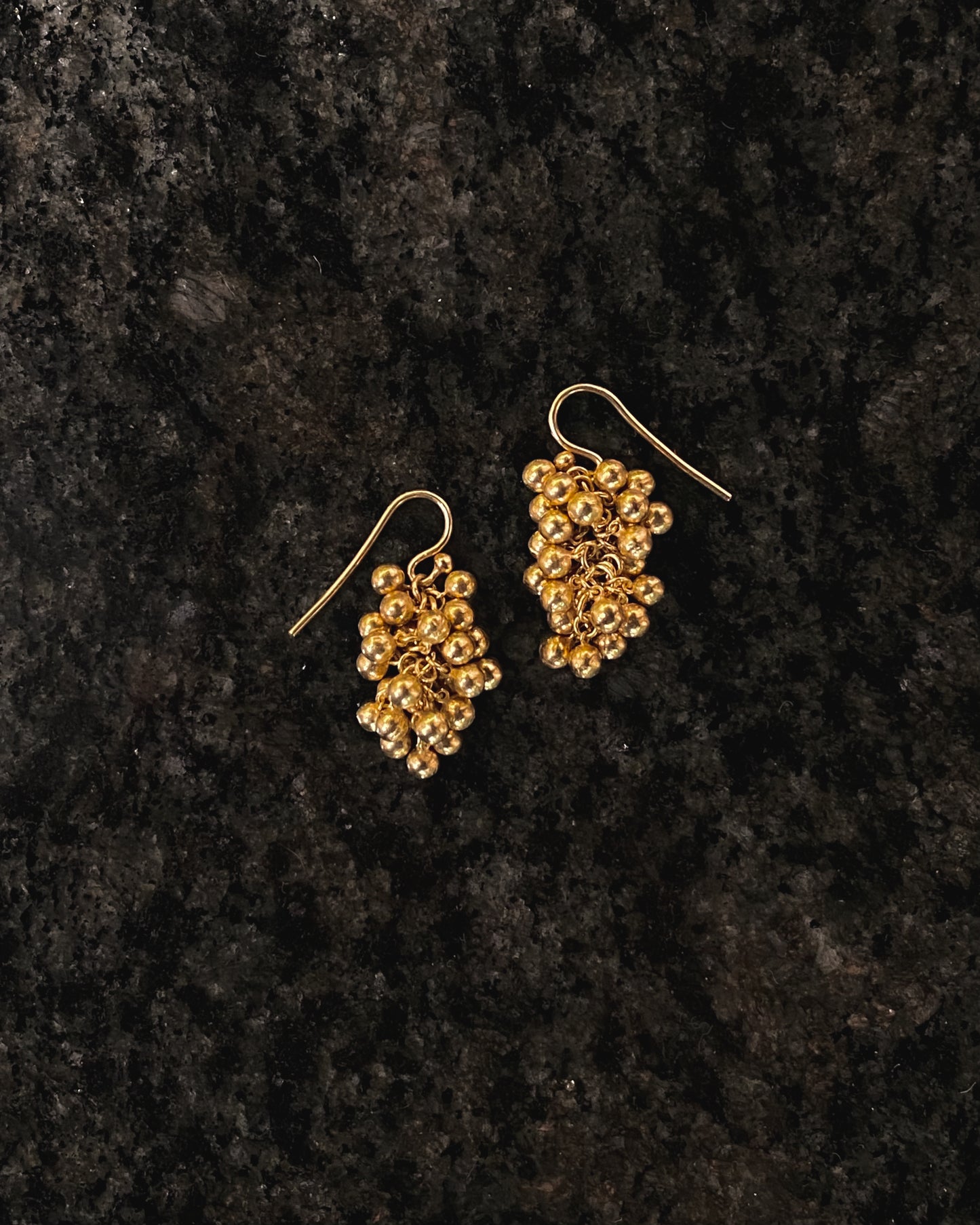 Ubas Earrings