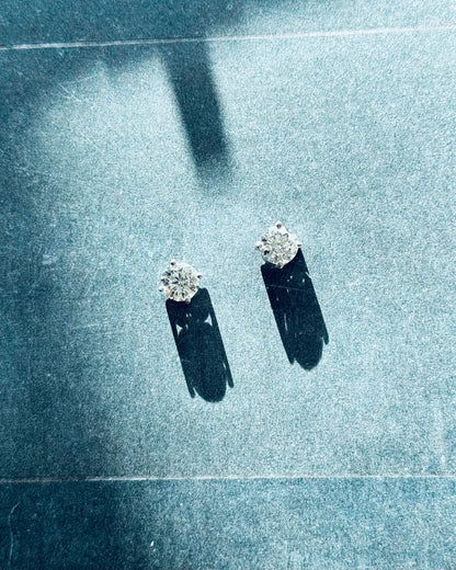 18K White Gold 1ct Stud (Sale)