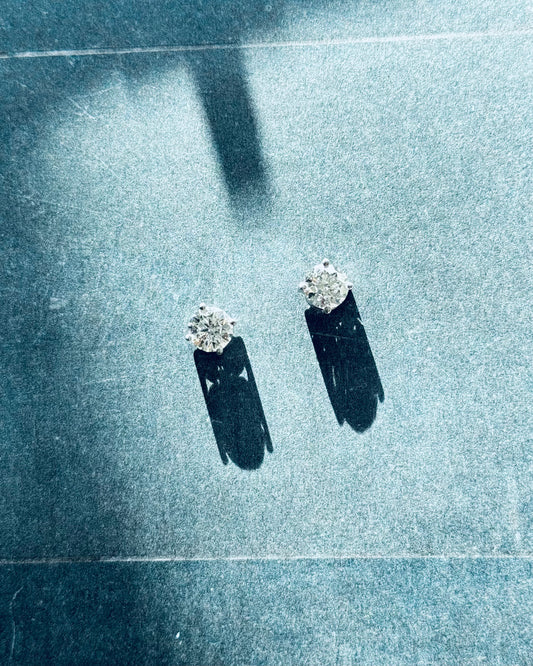 18K White Gold 1ct Stud (Sale)