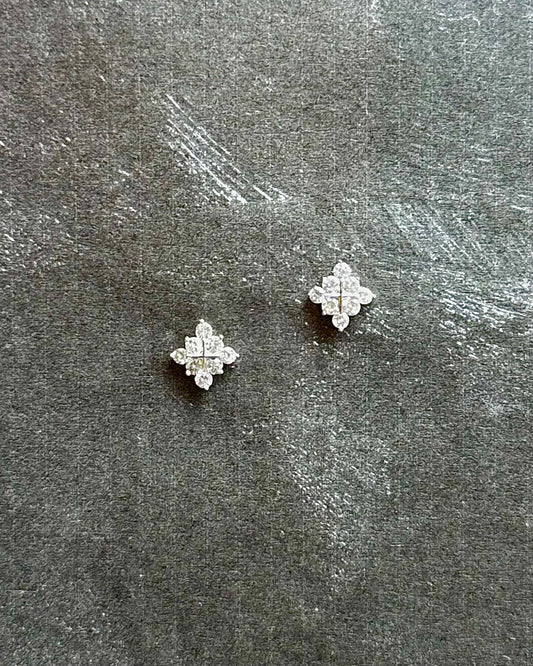 18K White Gold Square Sphere Stud (Sale)