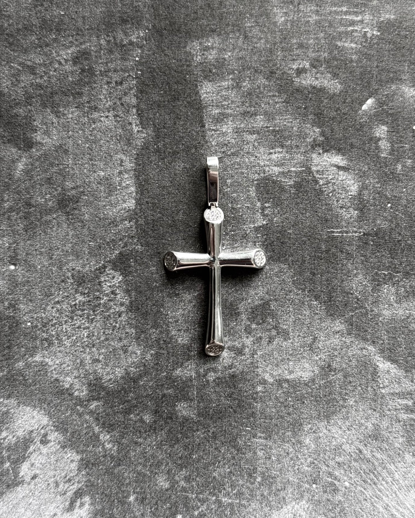 18K White Gold Cross Pendant (Sale)