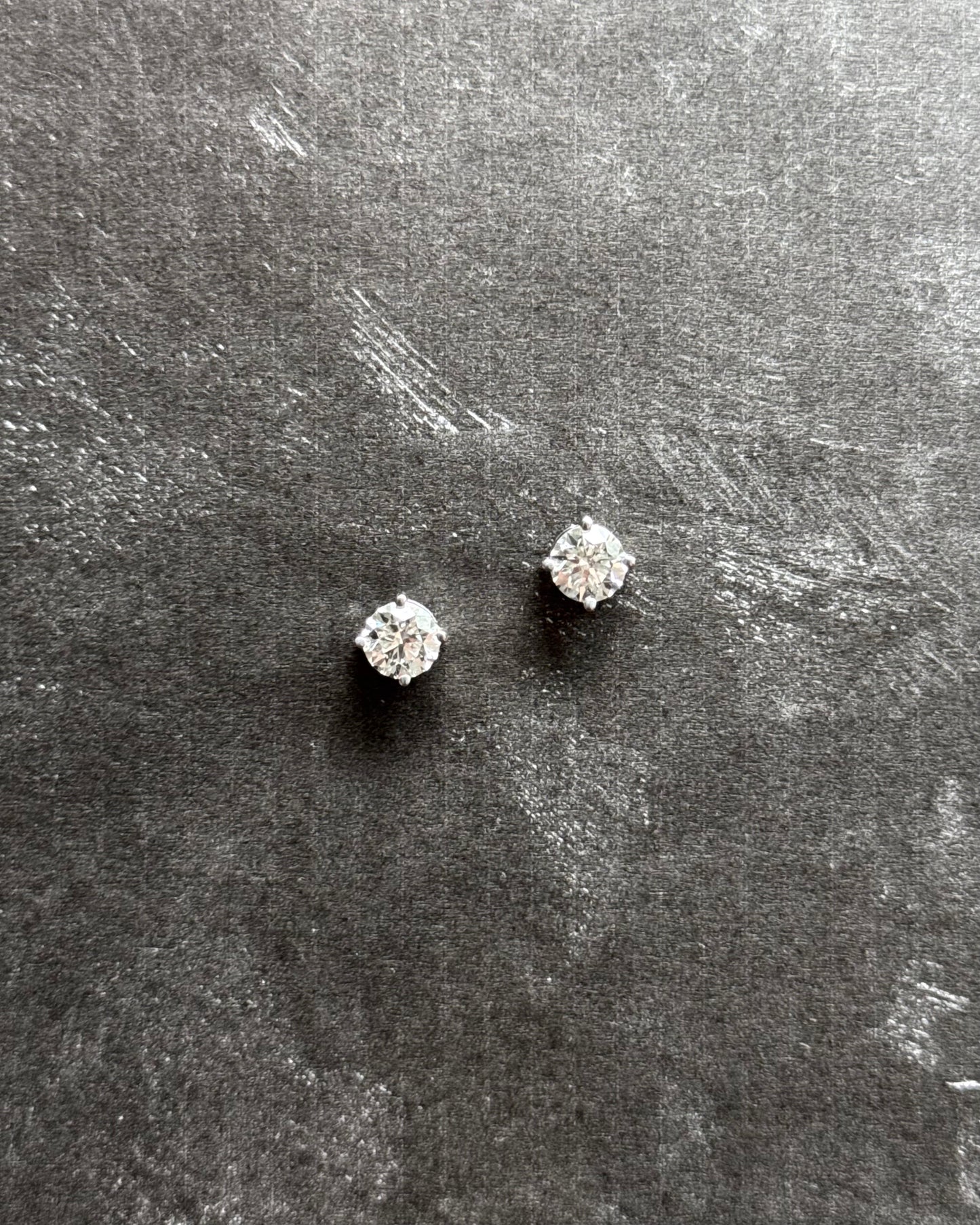 18K White Gold .50 Stud (Sale)