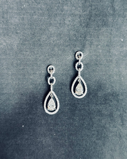 18K White Gold Diamond Chain Drop Dangling (Sale)